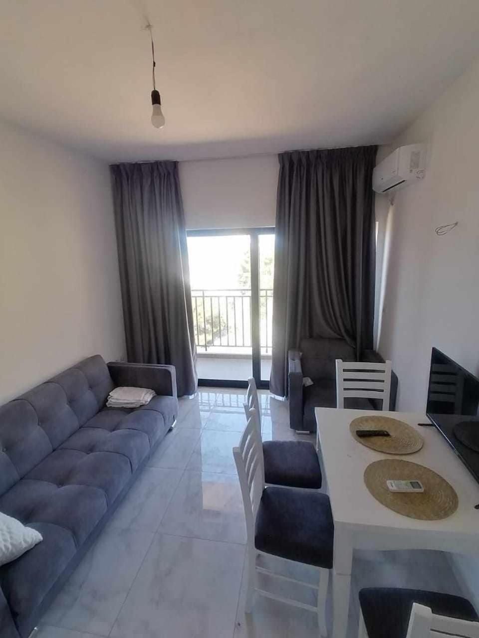 Davids Apartments Sarandë Exteriör bild